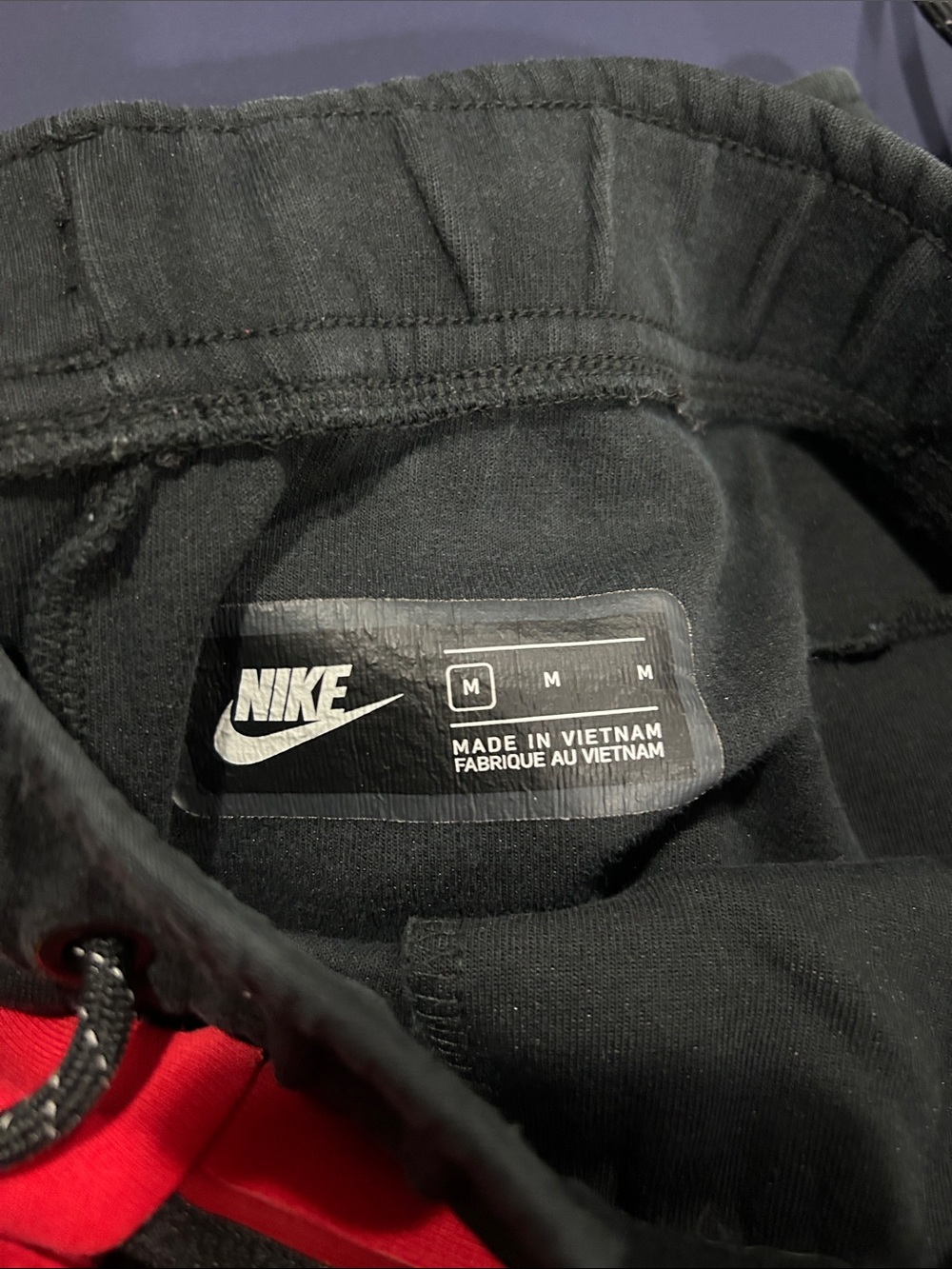 3 Men’s Nike Tech Pants - Picture 3 of 8